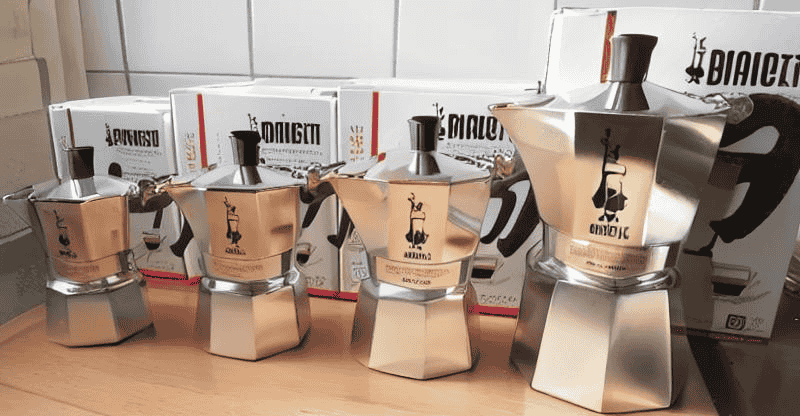 摩卡咖啡壺單閥和雙閥的區(qū)別，選購(gòu)摩卡壺需要注意哪些細(xì)節(jié)
